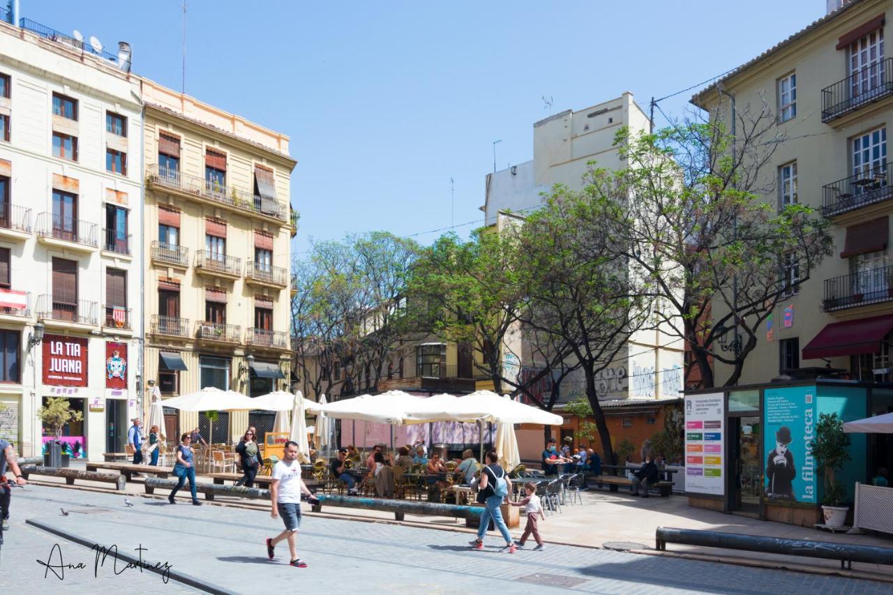 Apartment Luminoso. Comodo. Acogedor. Wifi. Junto A Ave