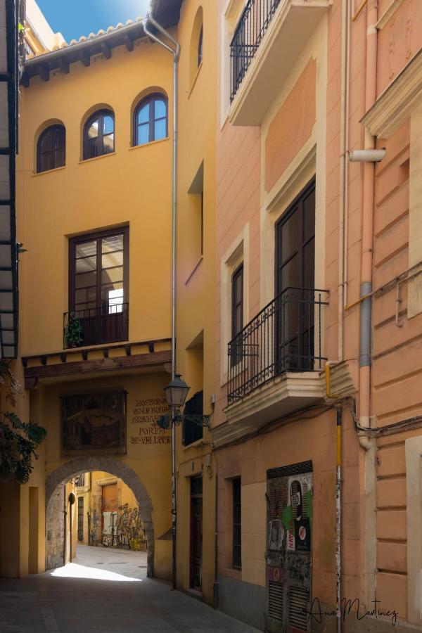 Luminoso. Comodo. Acogedor. Wifi. Junto A Ave Apartment *
